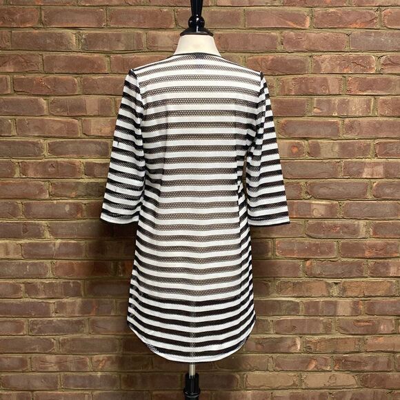 Chico’s Black & White Striped Easy Wear Mesh Cardigan Size O NEW - Picture 4 of 7